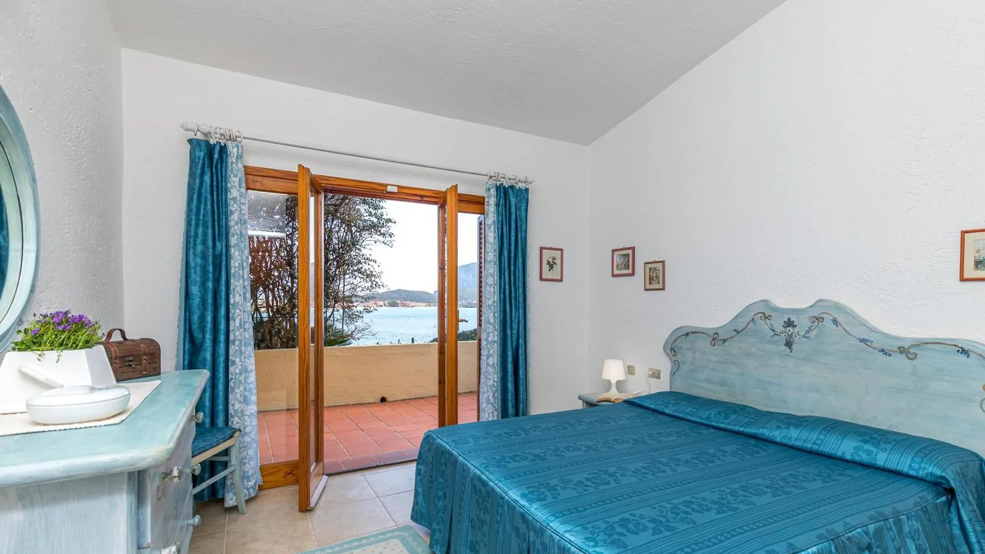 Villa Oleandri 50M From Seashore - Happy Rentals غولفو أرانتْشي