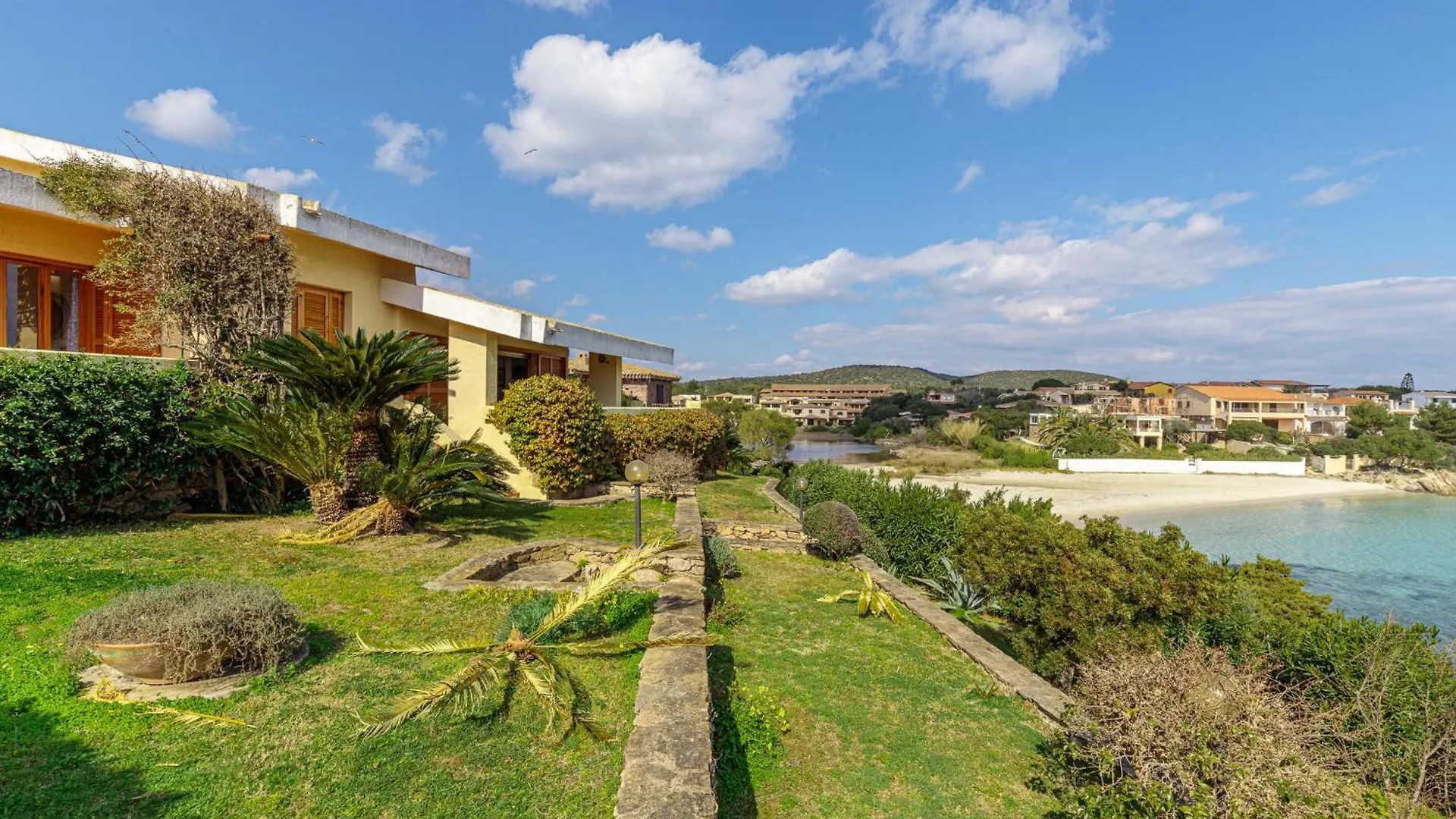Villa Oleandri 50M From Seashore - Happy Rentals غولفو أرانتْشي